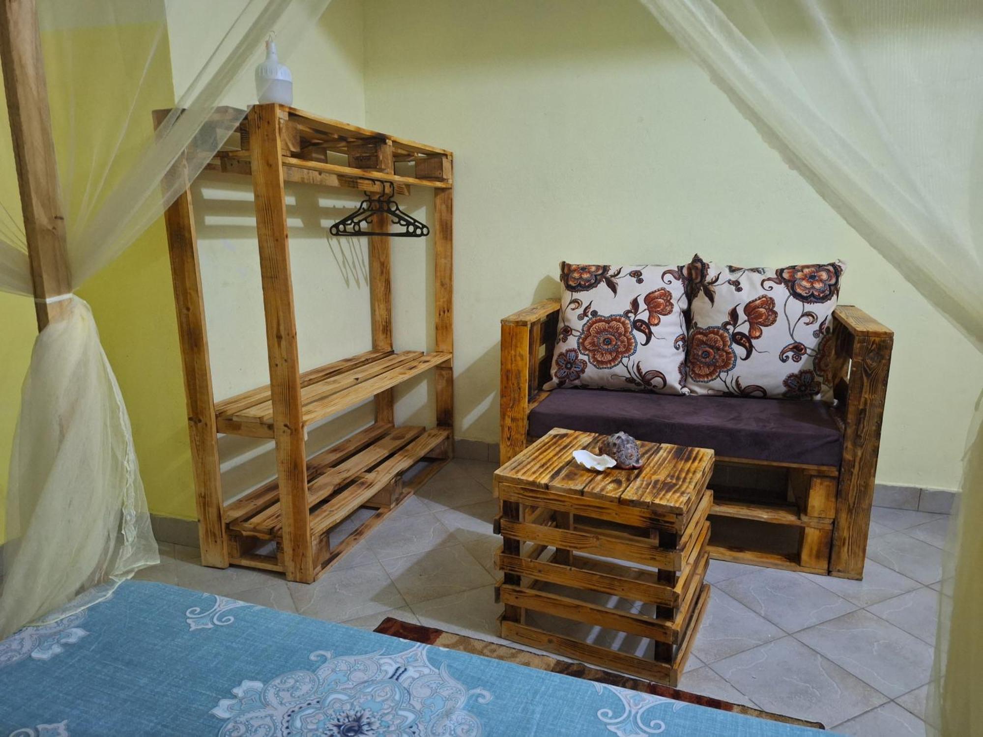 Mount Zion Guest House, Mtwapa Mtomondoni Момбаса Екстер'єр фото